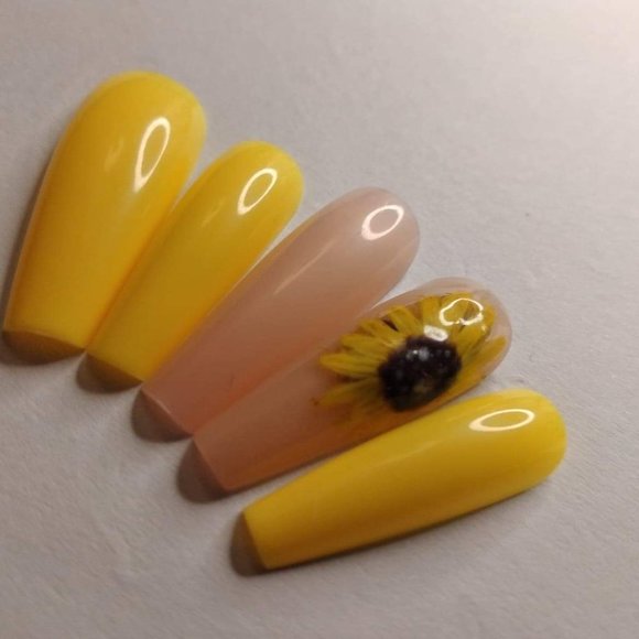 Spring Yellow/Nude/sunflower press on nailset pPN77 - Picture 5 of 10